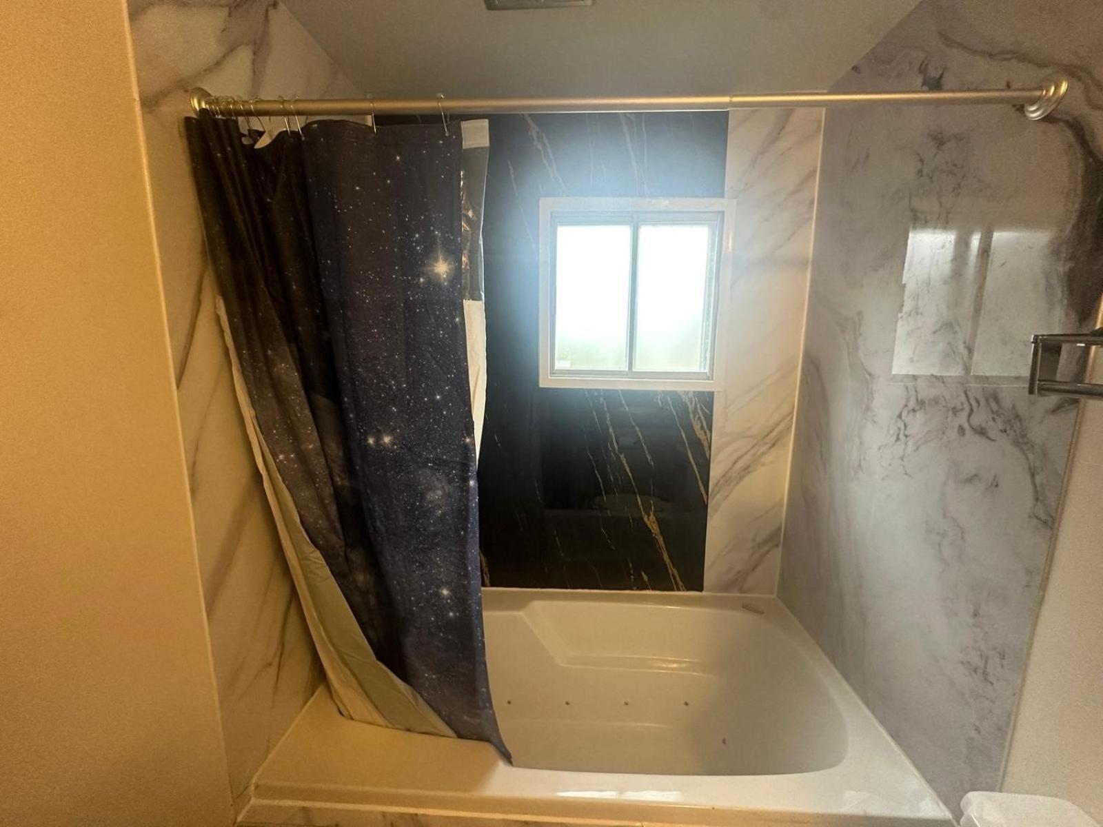 Pine Ridge Motel Timmins Zewnętrze zdjęcie