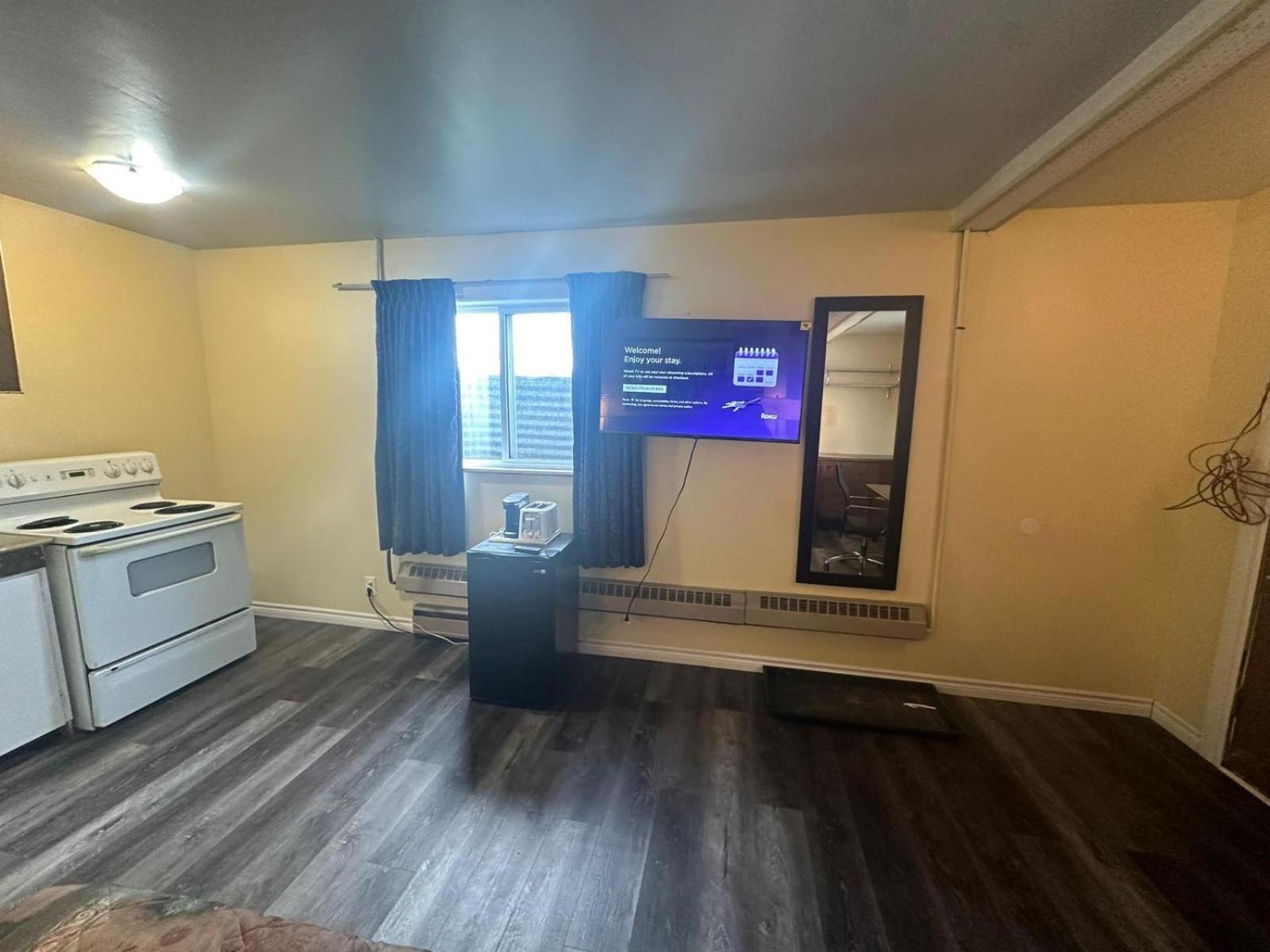 Pine Ridge Motel Timmins Zewnętrze zdjęcie