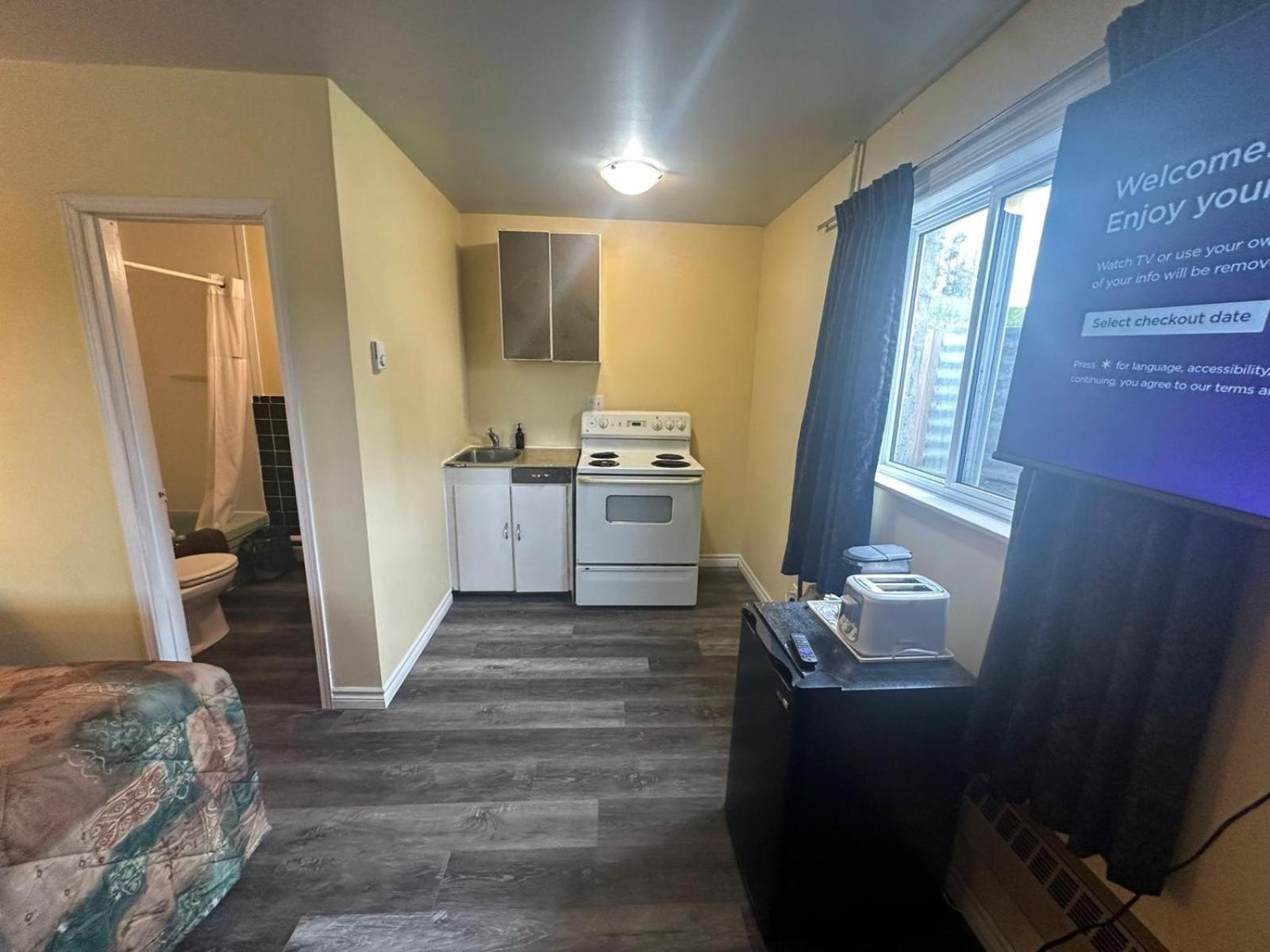 Pine Ridge Motel Timmins Zewnętrze zdjęcie